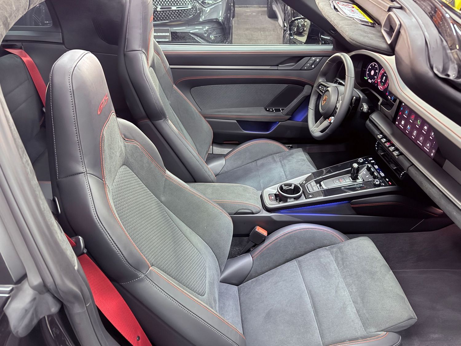 Porsche 992.2 Targa 4 GTS InnoDrive/Lift/18-Wege/BOSE/M