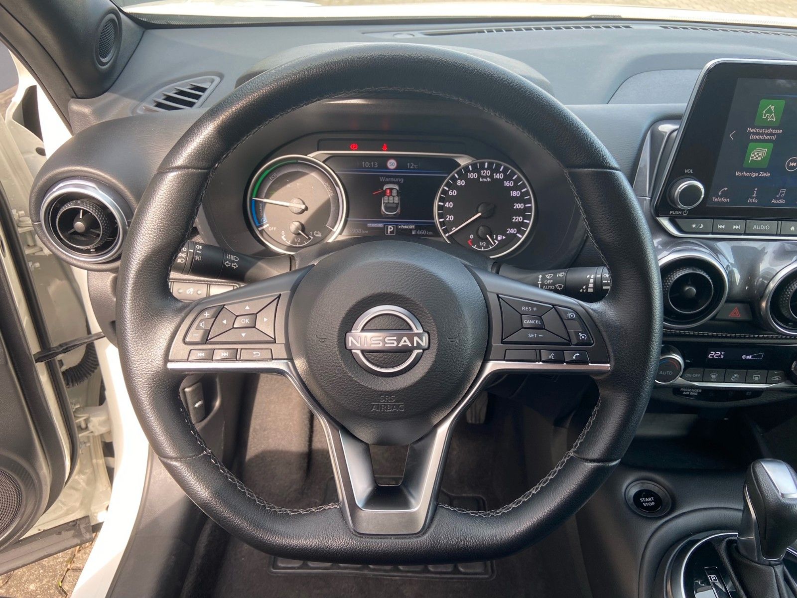 Nissan Juke Hybrid N-Connecta - Samsaru's Car Outlet
