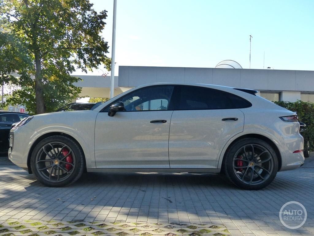 Porsche Cayenne Coupe S BOSE, PDCC, PASM