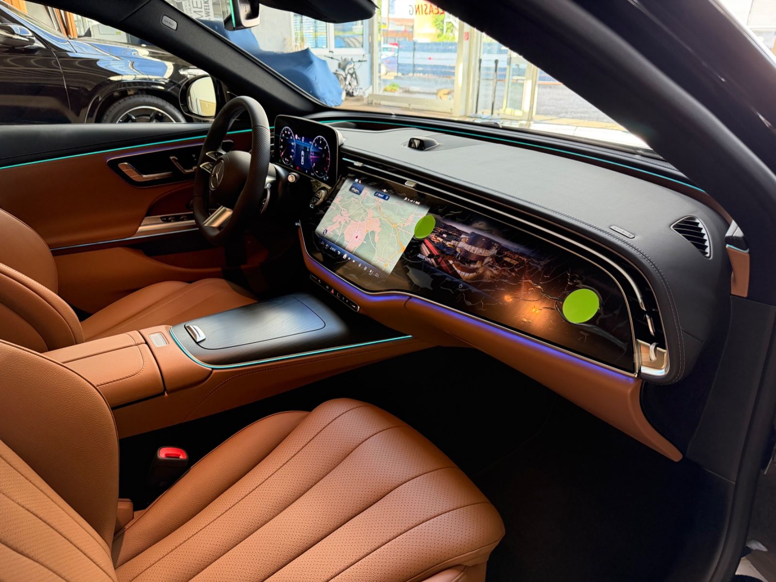 Mercedes-Benz E 220 d 4Matic  AMG PremiumPlus/Superscreen/21"