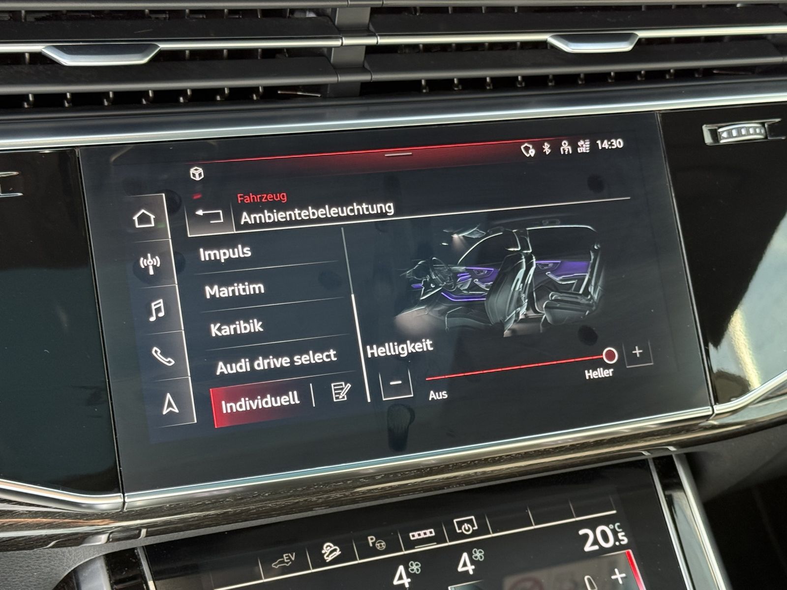 Audi Q8 55 TFSI e quattro tiptronic S line NP113.585€