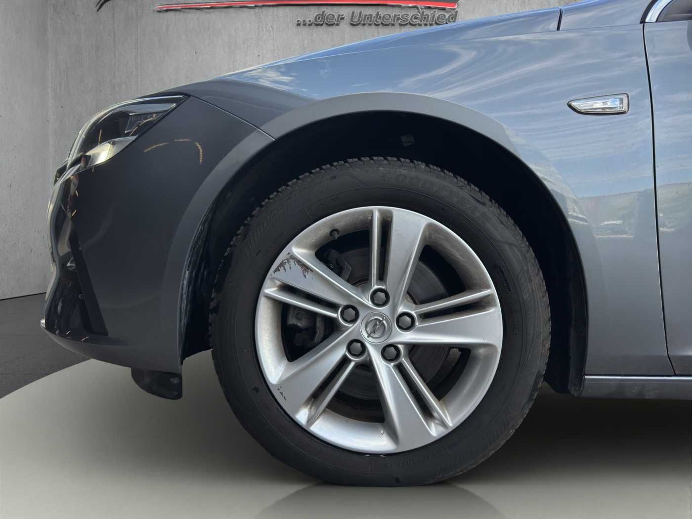 Opel Insignia ST 2.0 Elegance - Samsaru's Car Outlet