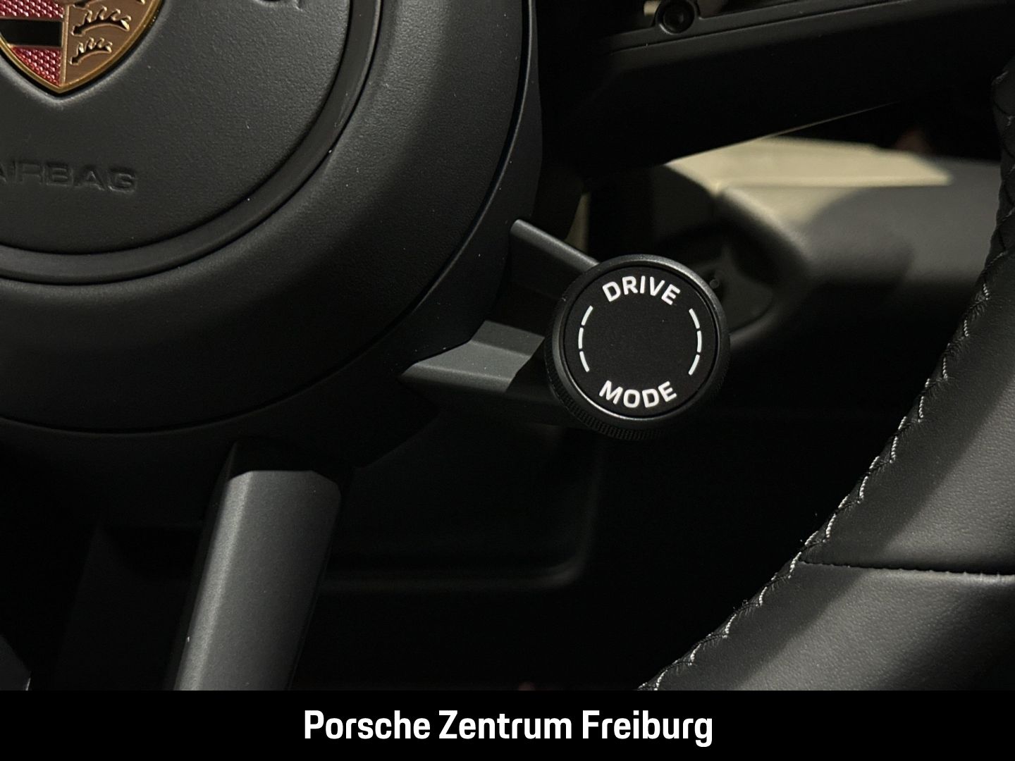 Porsche Macan 4 BOSE LED-Matrix Surround-View Panorama