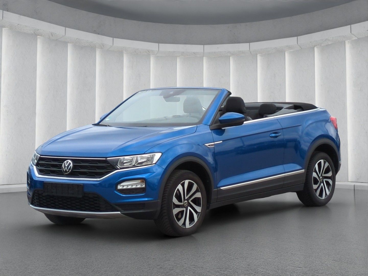 Volkswagen T-Roc ACTIVE 1.0TSI - Samsaru's Car Outlet
