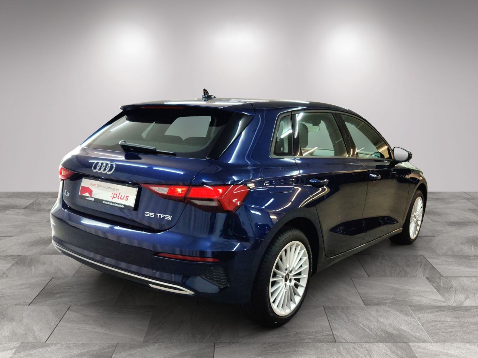 Audi A3 Sportback Advanced 35 TFSI - Samsaru's Car Outlet