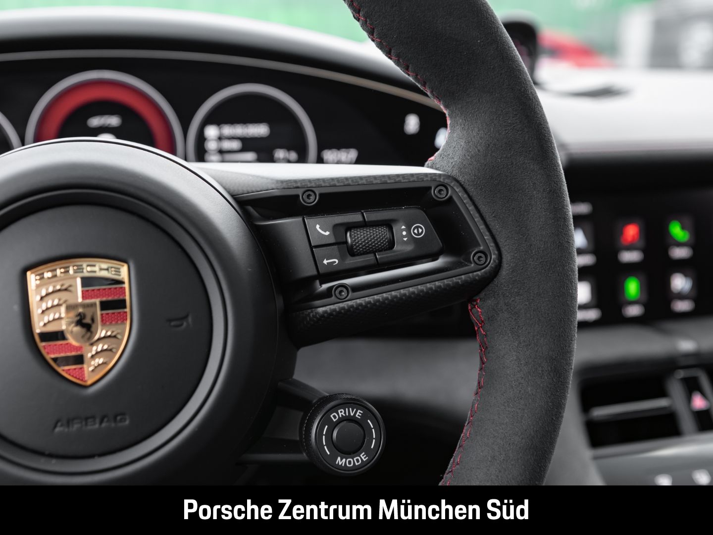 Porsche Taycan GTS LED-Matrix Panorama Surround-View