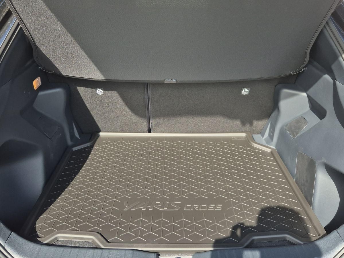 Toyota Yaris Cross Hybrid Teamplayer EPH+SHZ+DAB+TWW