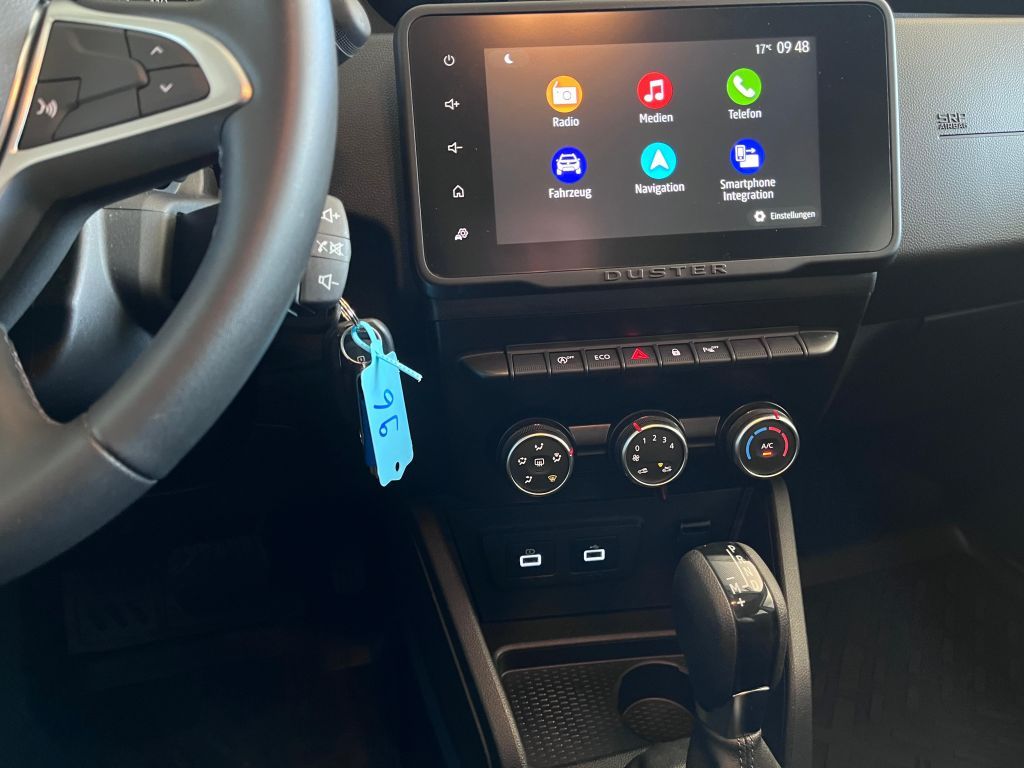 Dacia Duster TCe 150 EDC 2WD Prestige - Samsaru's Car Outlet