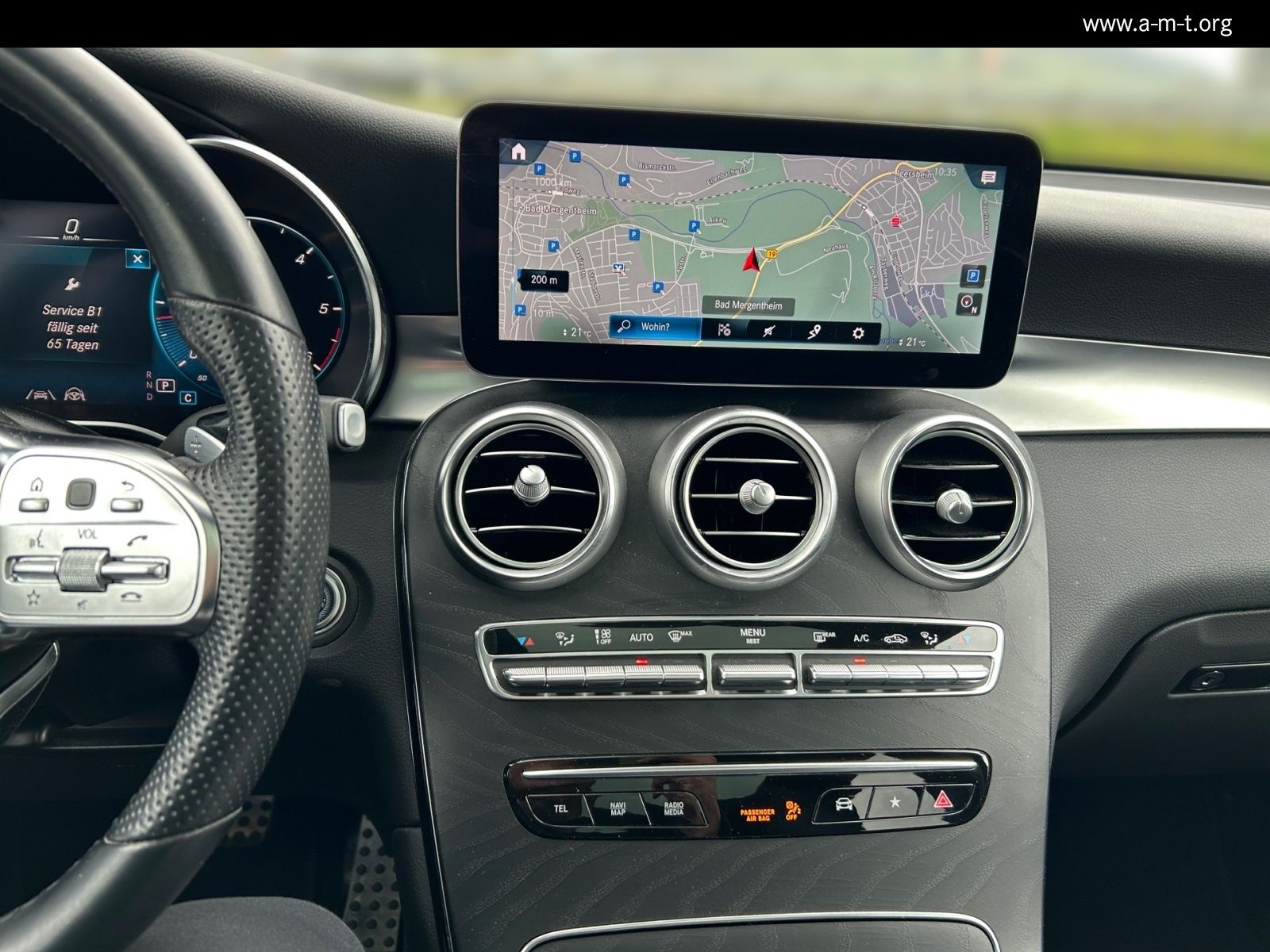 Mercedes-Benz GLC 300d AMG 4M AMG*AHK*Pano*LED*Navi