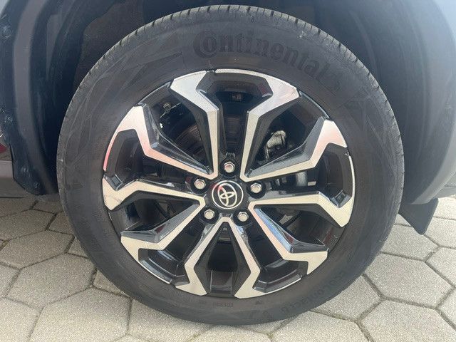 Toyota Yaris Cross Hybrid Team D