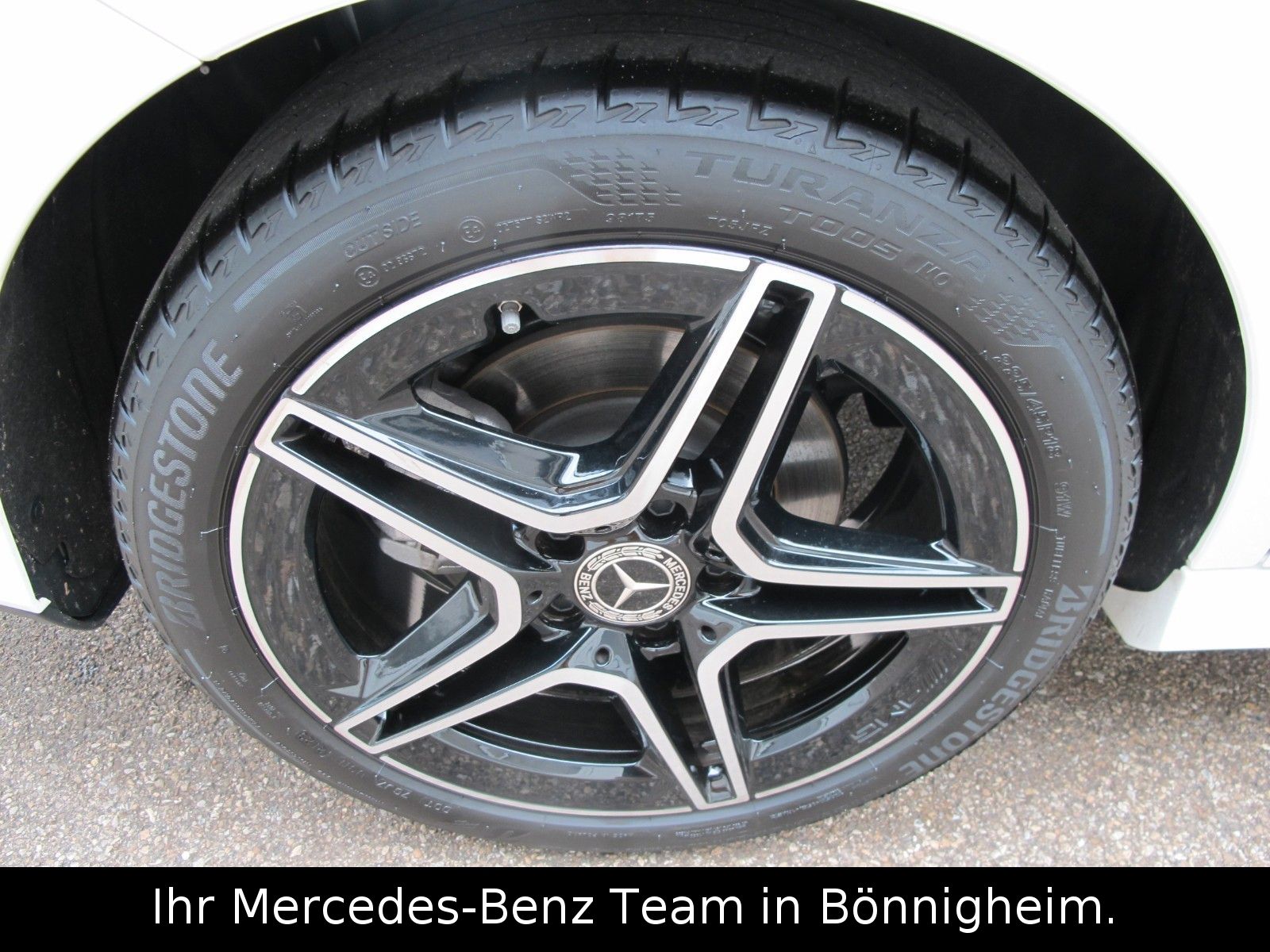 Mercedes-Benz CLA 200 AMG Line - Samsaru's Car Outlet