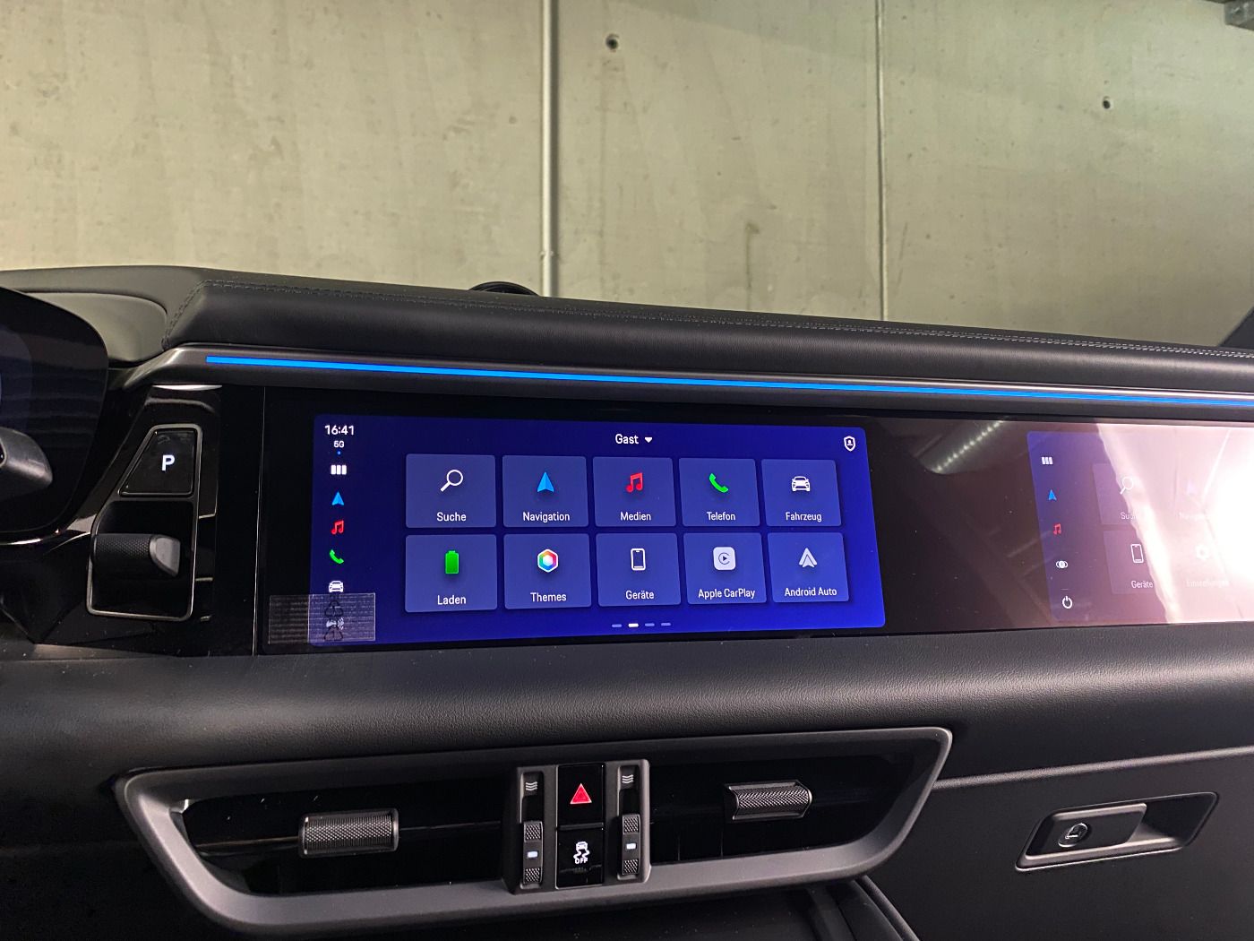 Porsche Macan 4 | Panorama Dachsystem | Surround View |