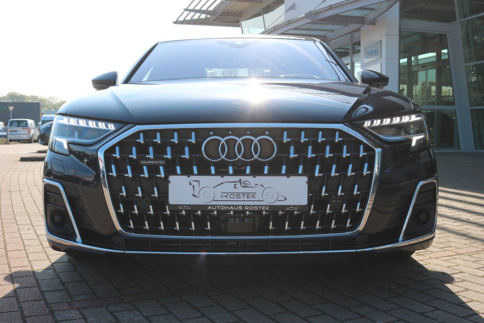 Audi A8 55 TFSI quattro - Samsaru's Car Outlet