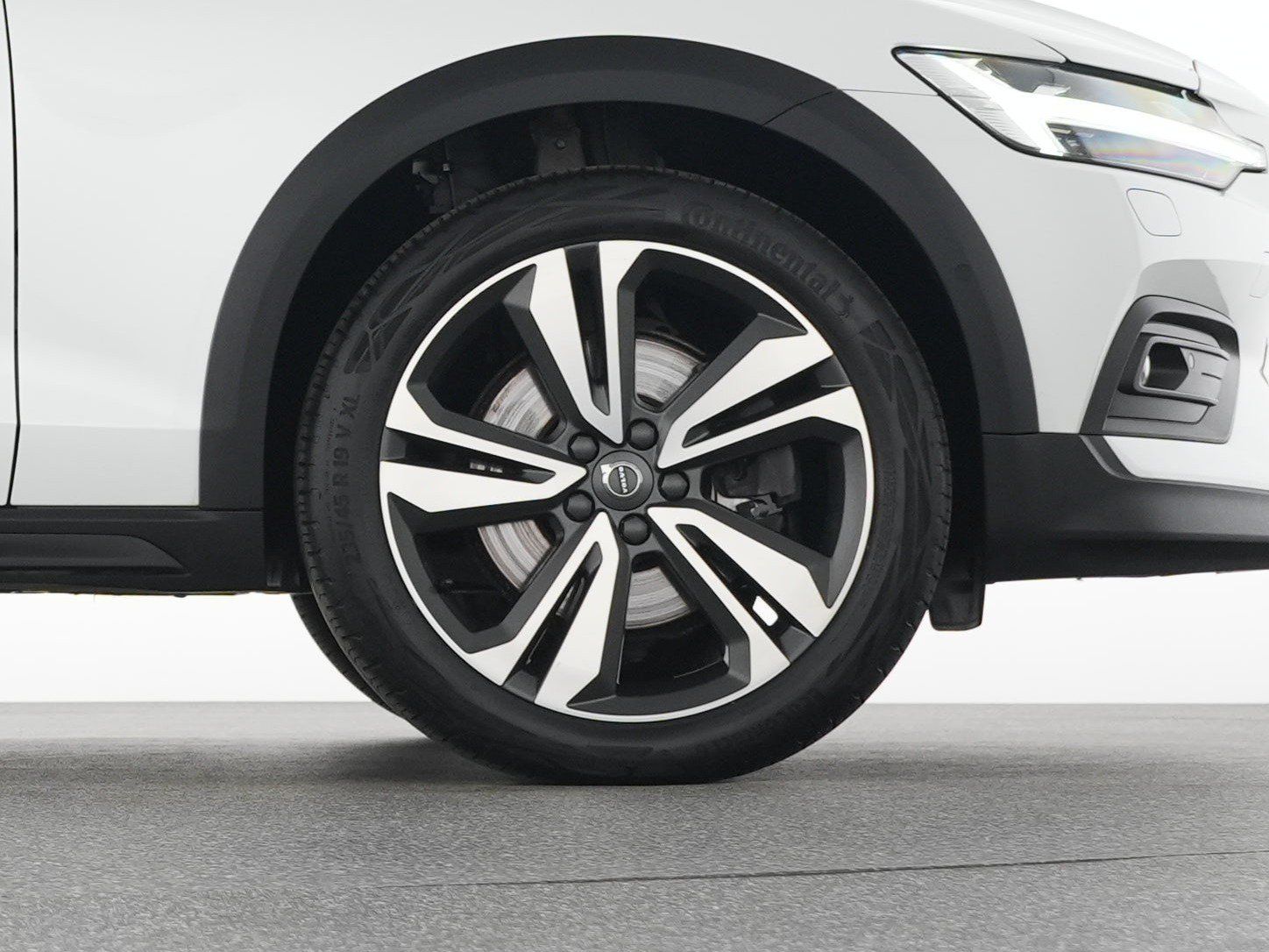 Volvo V60 CC B4 AWD Ultimate SONDERFINANZIERUG 1,99%*