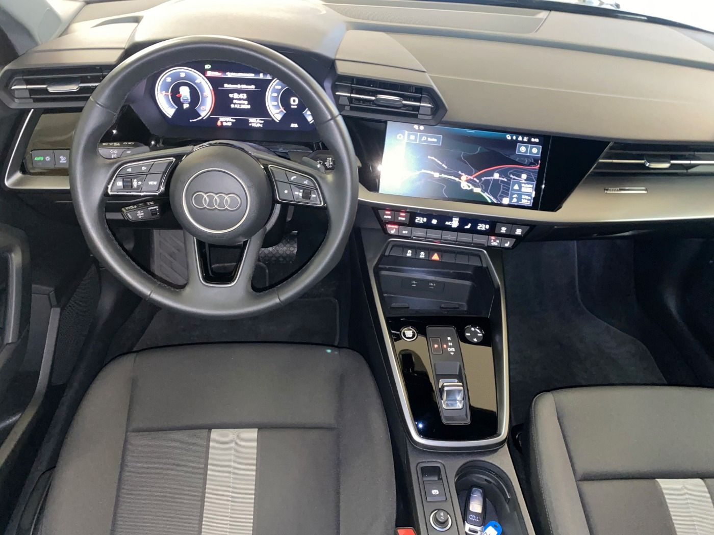 Audi A3 Sportback advanced (Navi.SHZ.GRA.Kamera.LED.D