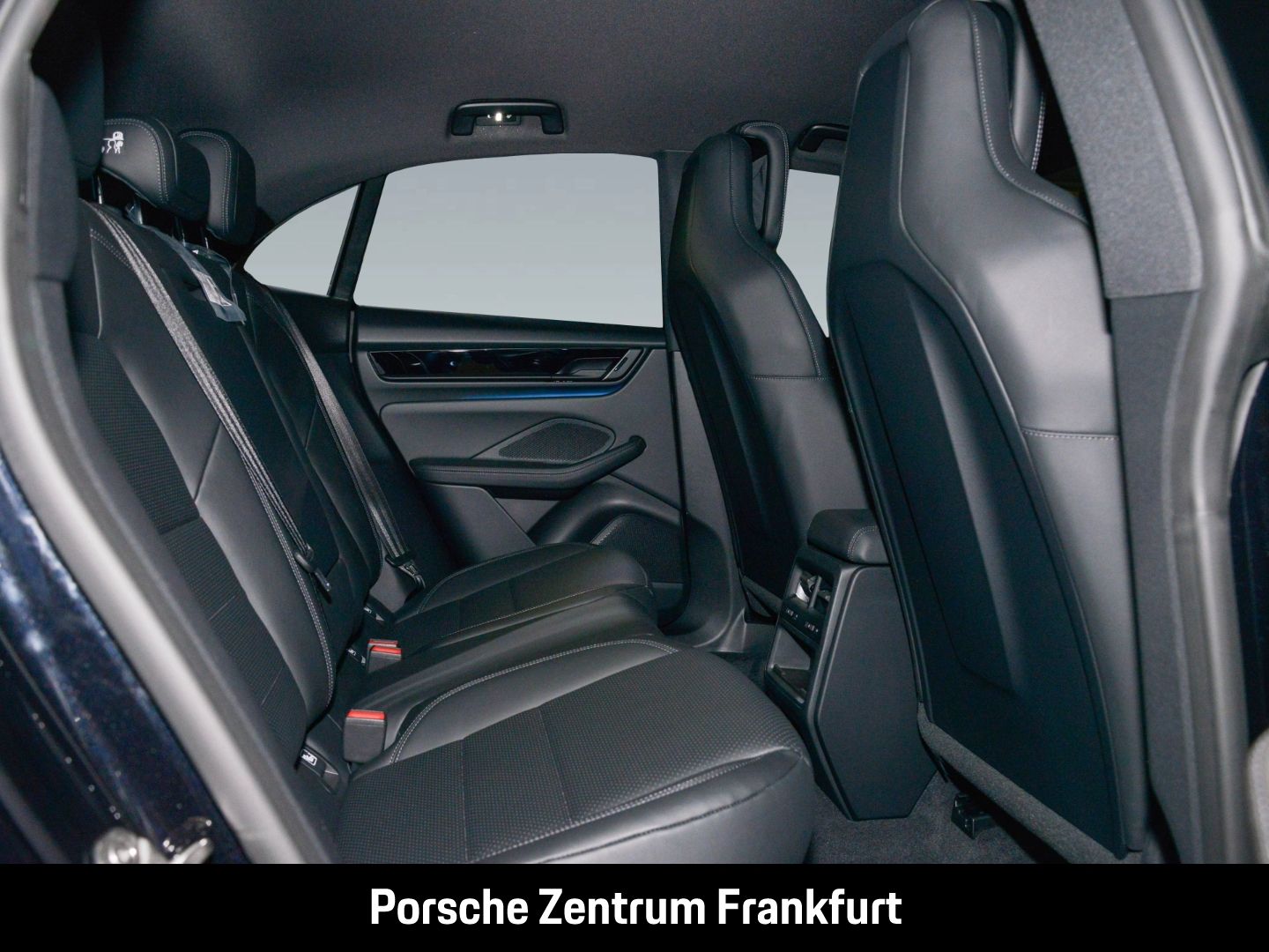 Porsche Macan 4 Surround-View InnoDrive LED-Matrix