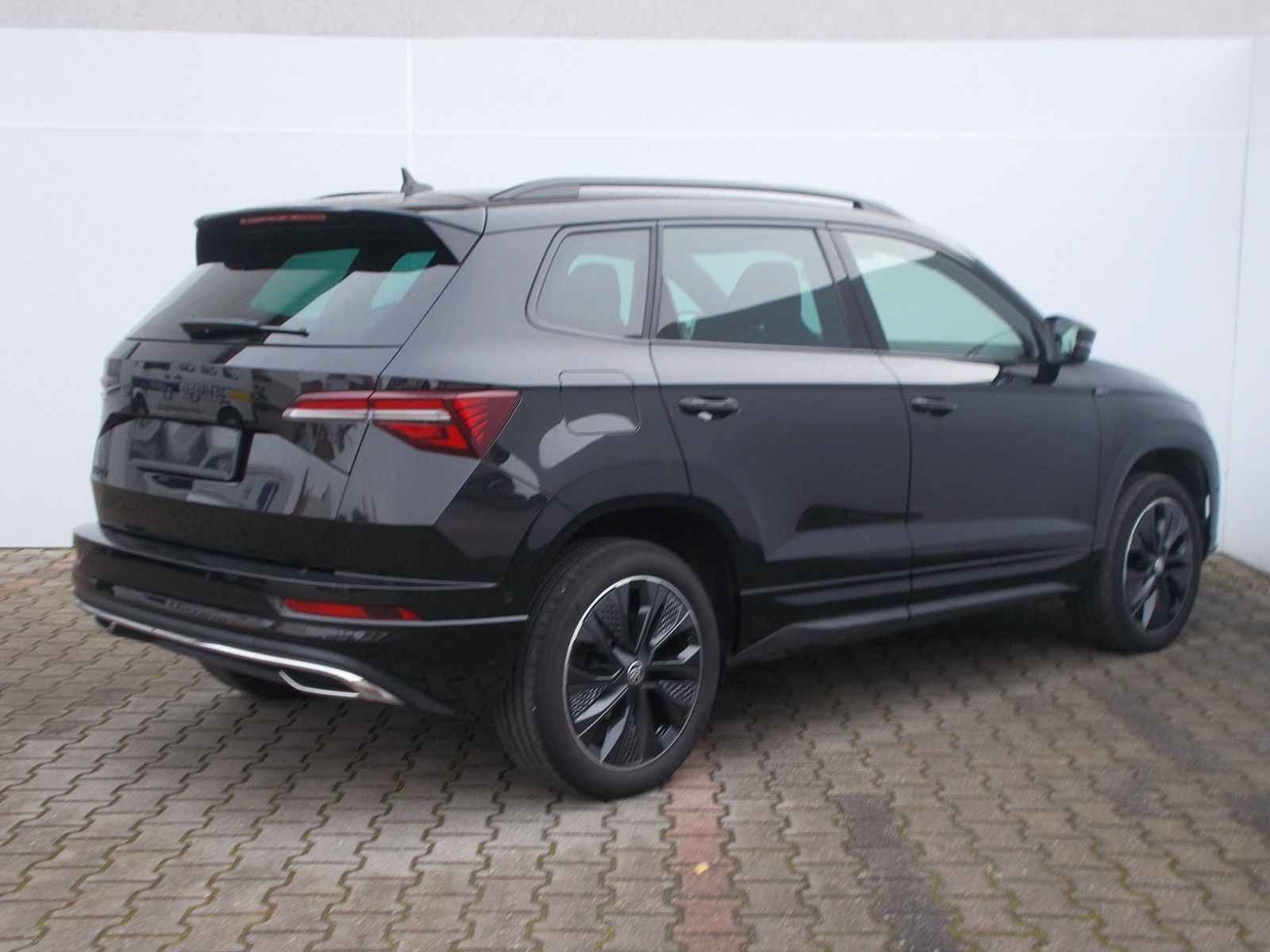 Skoda Karoq  1.5 TSI Sportline * DSG * Navi *AHK *360°