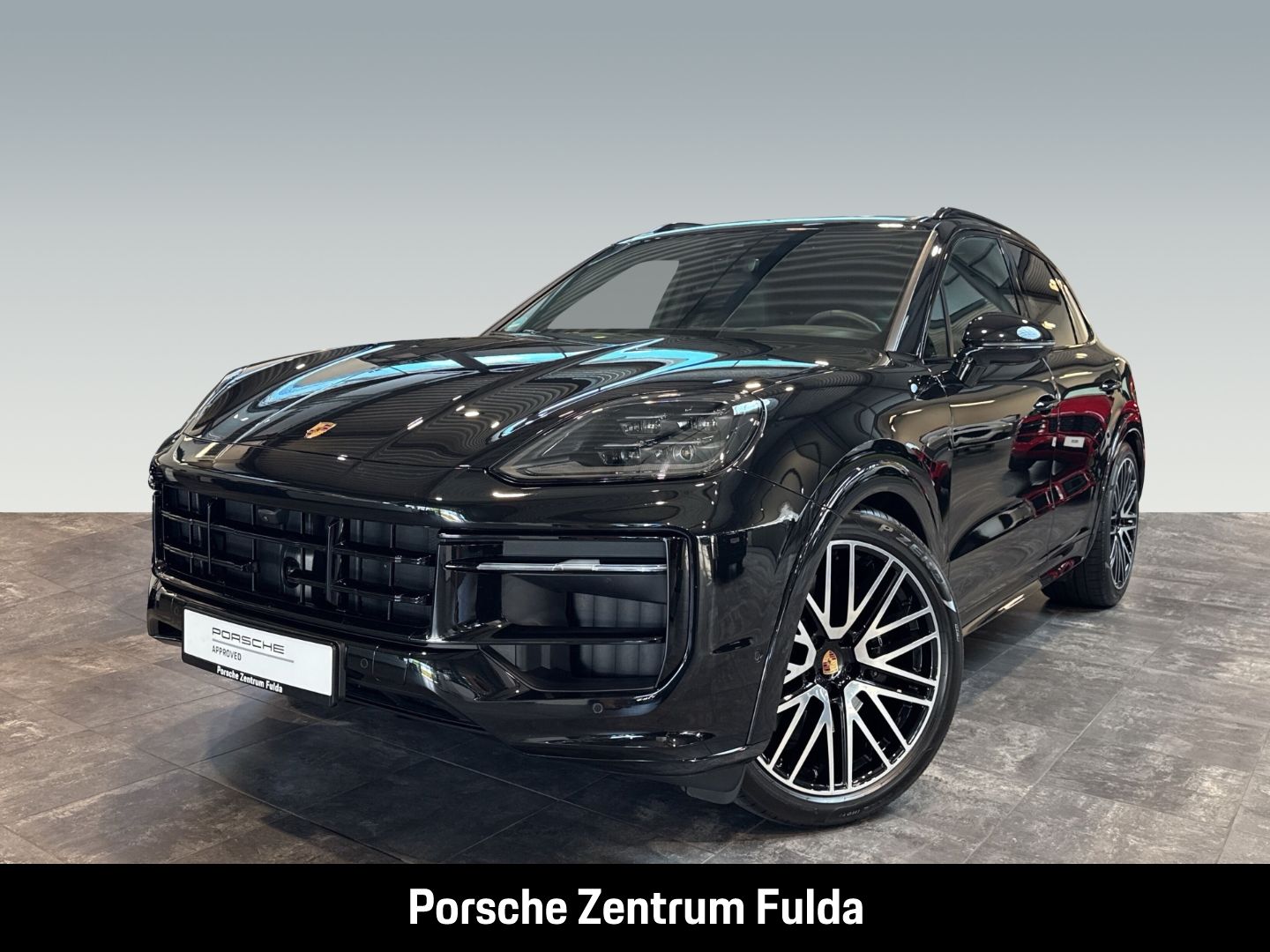 Porsche Cayenne GTS Clubleder HA-Lenkung Head-Up PDCC