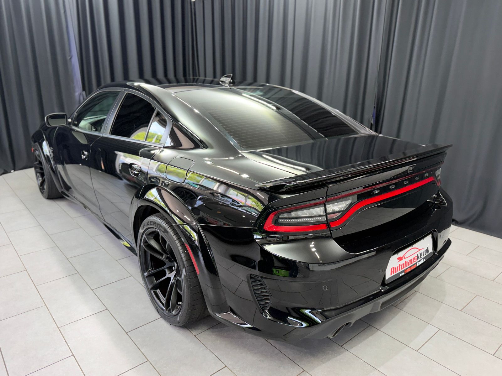 Dodge Charger SRT Hellcat|WIDEBODY|U-FREI|D-FZG|H&K