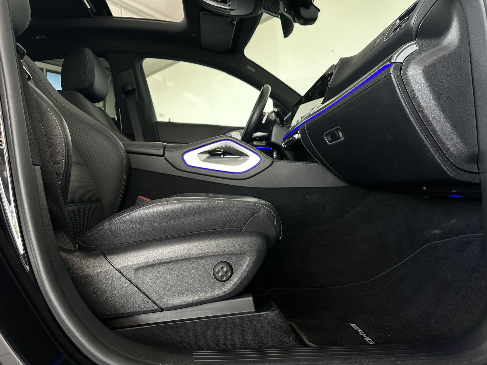 Mercedes-Benz GLE 400 d 4M |AMG |PANO |360 |AHK |LUFT |HUD |22