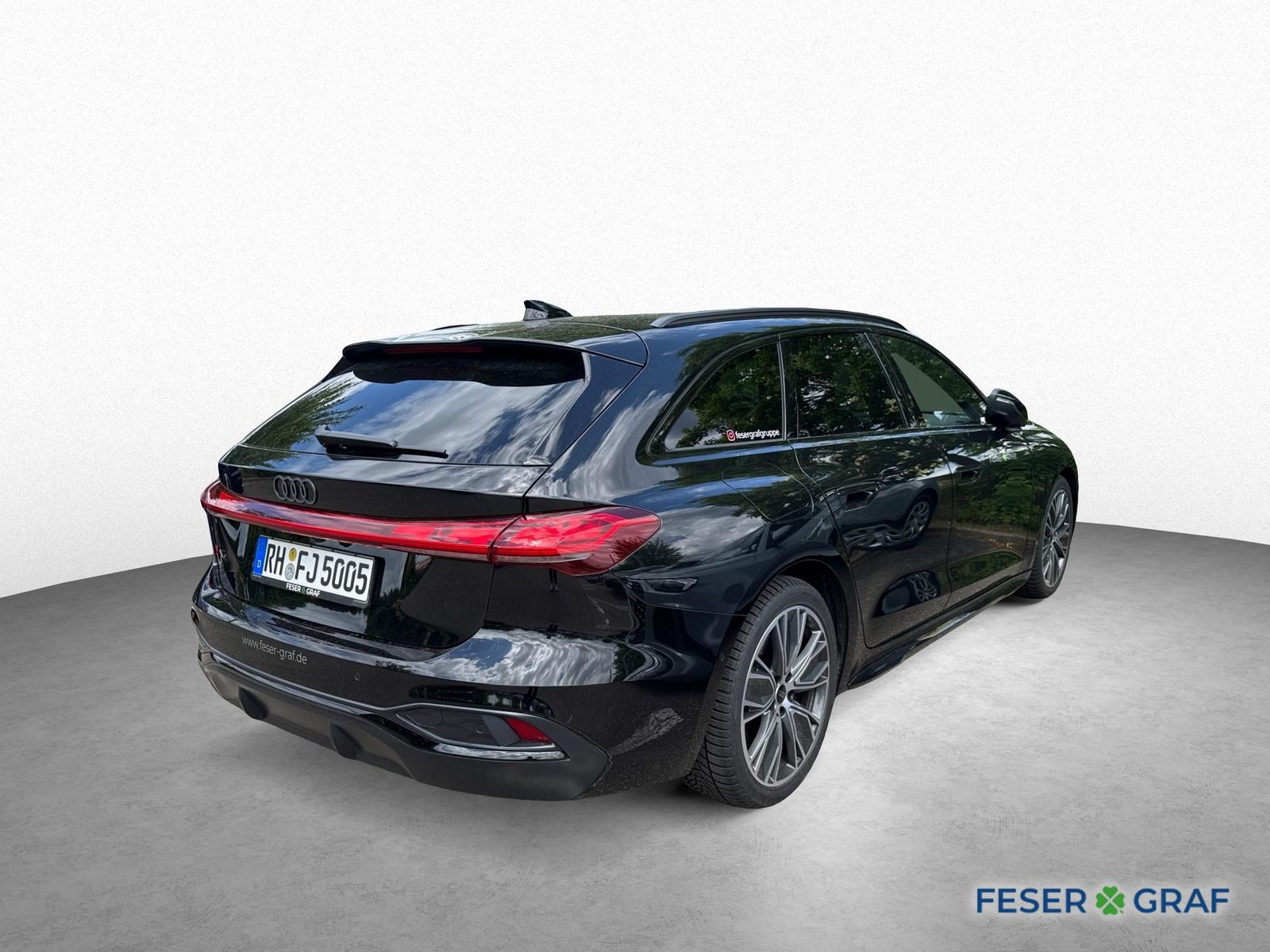 Audi A5 Avant TDI quattro S line-LED-NAVI-TECHPRO-360