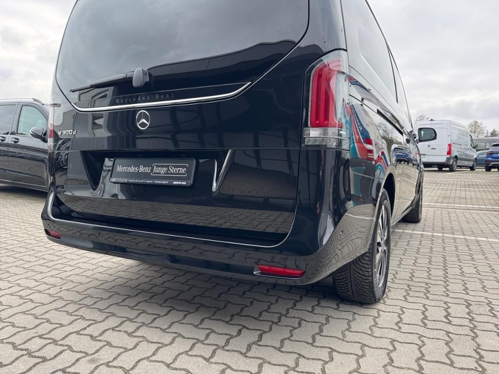 Mercedes-Benz V 300 d Avantgarde - Samsaru's Car Outlet