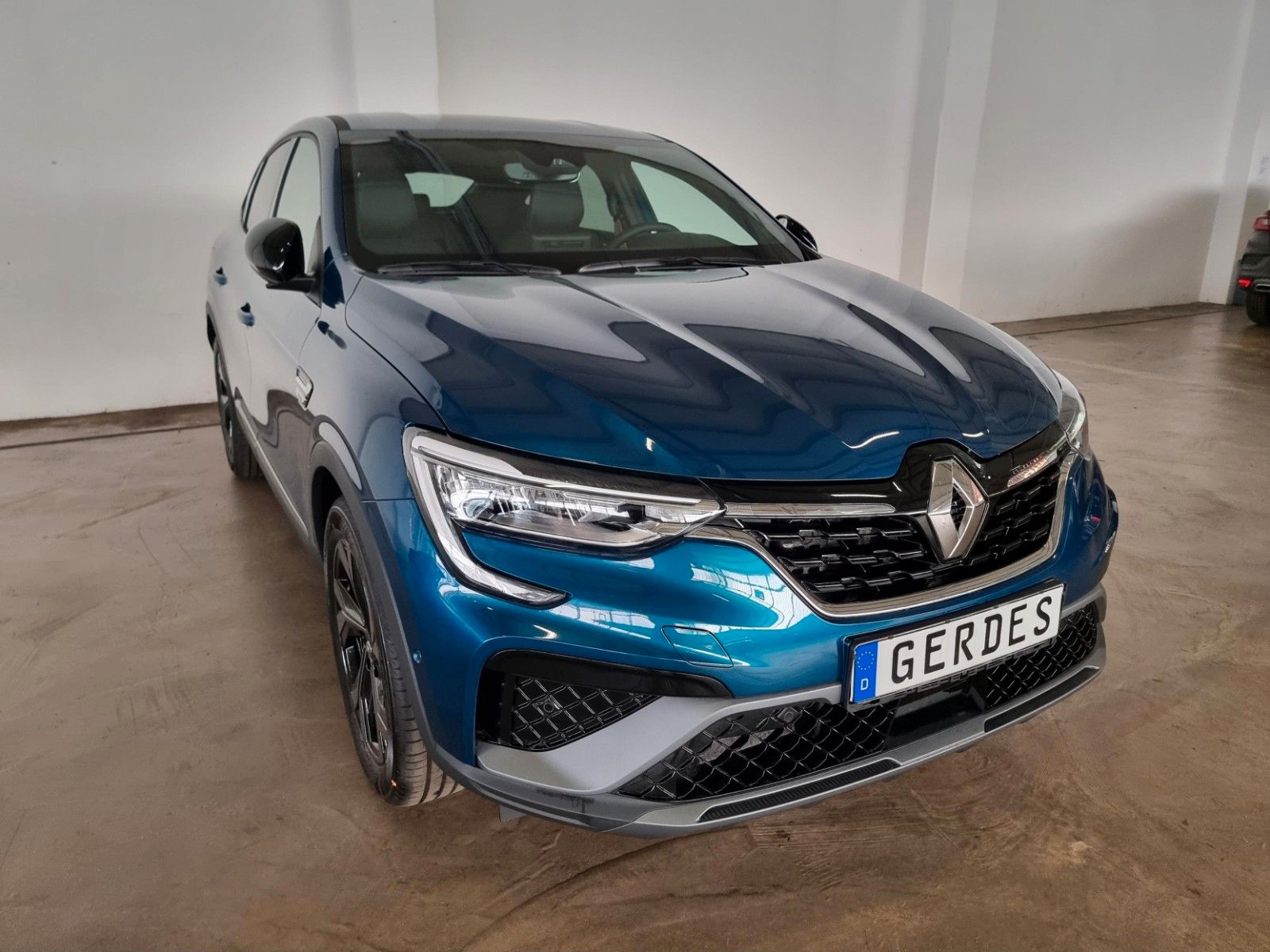 Renault Arkana R.S. Line - Samsaru's Car Outlet
