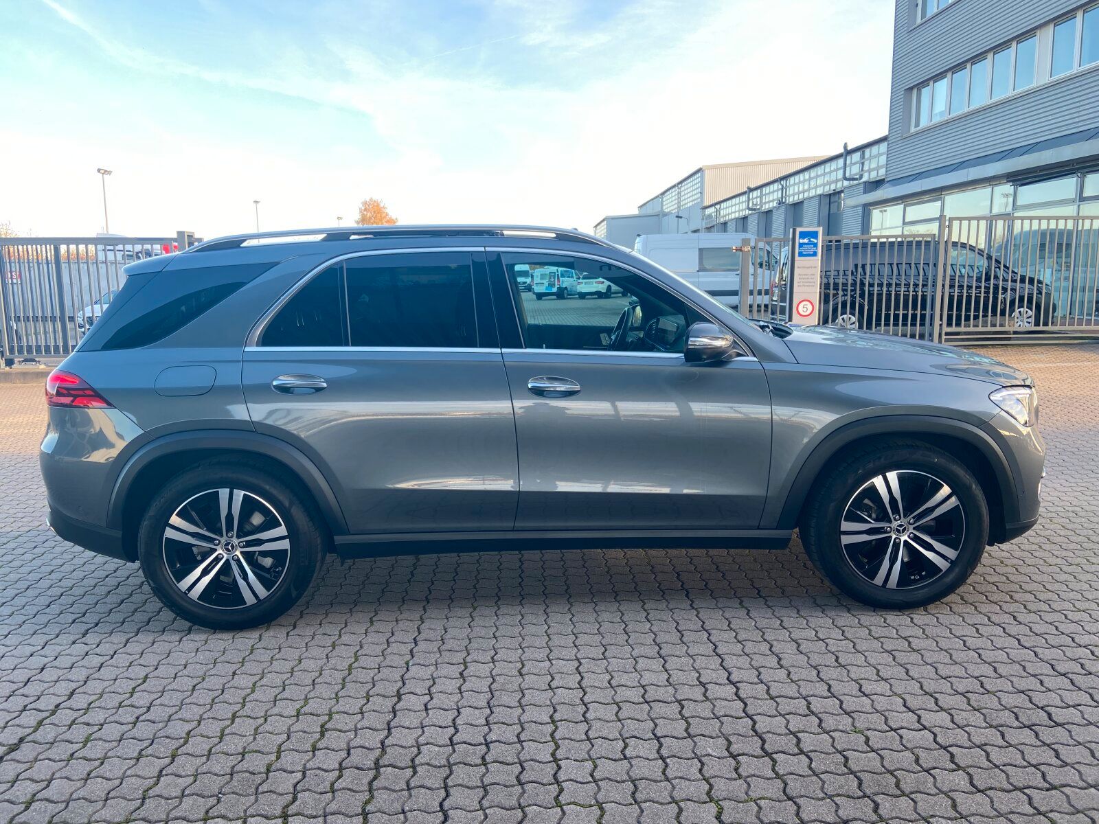 Mercedes-Benz GLE 580 4M Premium+AHK+Standhz+Airmatic+Distron.