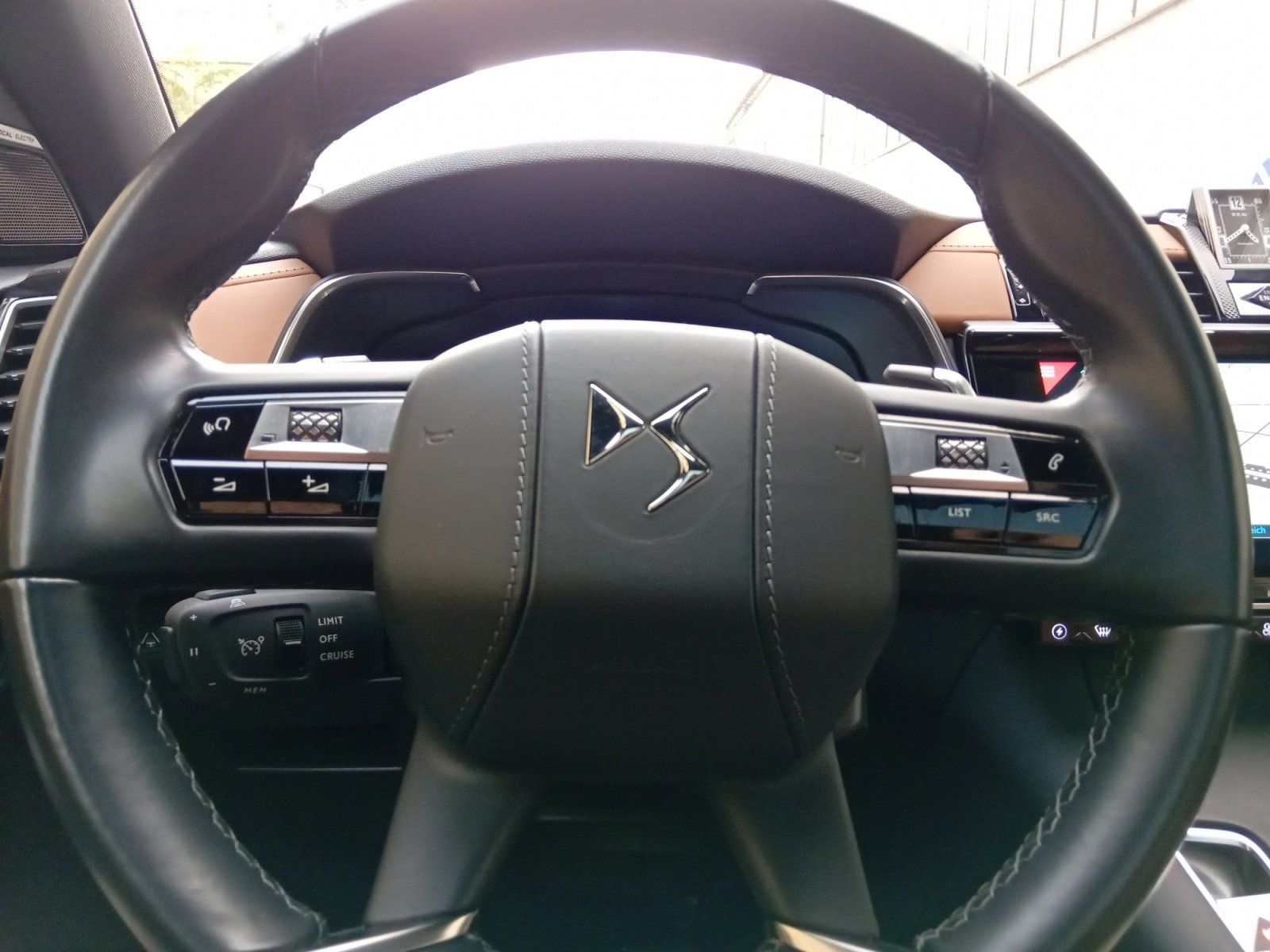 DS Automobiles DS7 Opera 300 LED+Navi+SHZ+Bel.Sitz+Kam.+LM