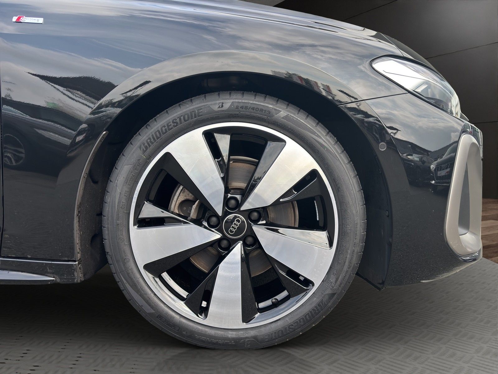 Audi A5 Avant TFSI q. S line Matrix+Kamera+AHK