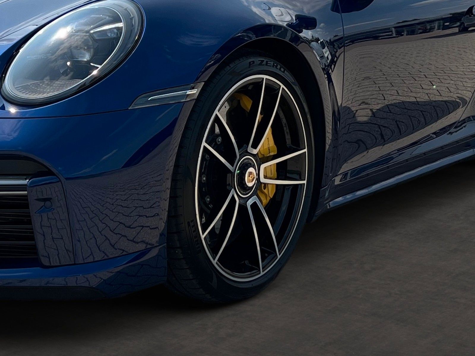 Porsche 911 Turbo S Coupé/Matrix-LED/DAB+/GSD/Apple/PASM