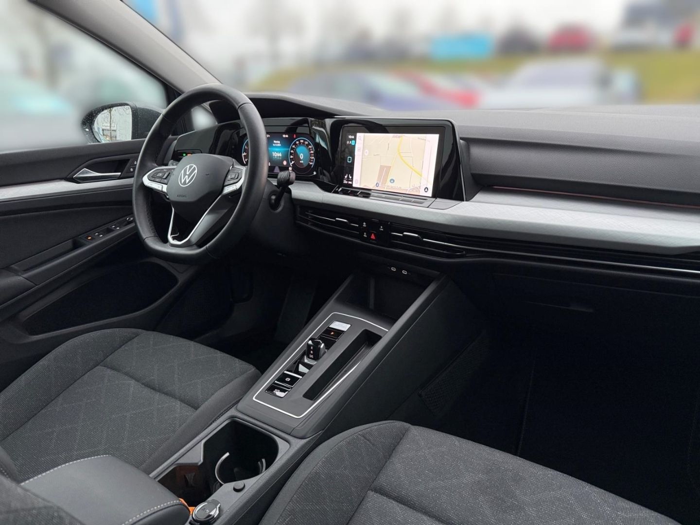 Volkswagen Golf Variant 8 VIII Life 1.0 eTSI - Samsaru's Car Outlet