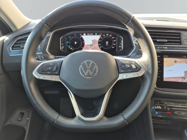 Volkswagen Tiguan Life 2.0 TDI DSG 4Motion AHK IQDrive Mass