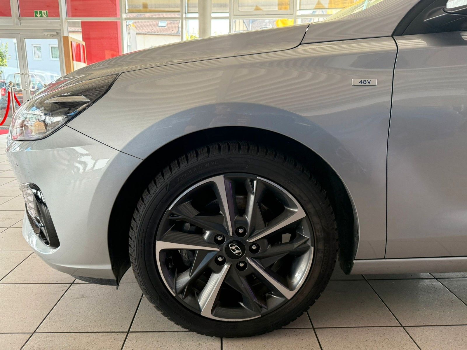 Hyundai i30 - Samsaru's Car Outlet