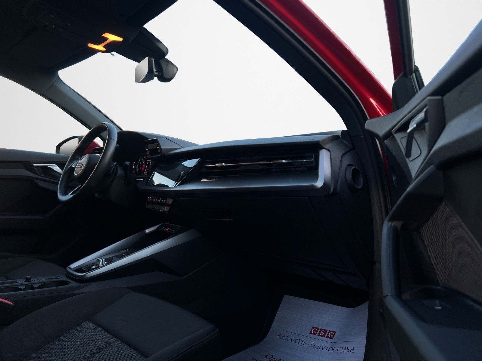 Audi A3 Sportback 30 TFSI advanced - Samsaru's Car Outlet