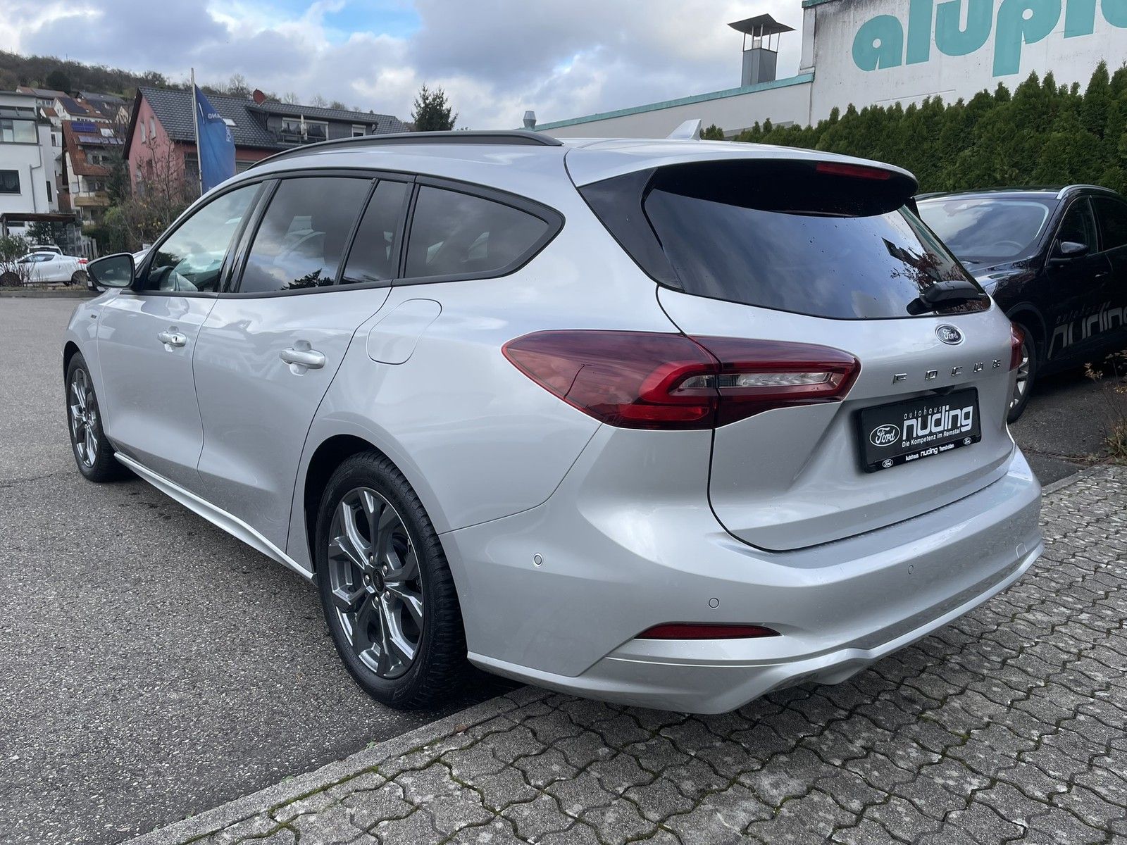 Ford Focus Turnier 1.0 EcoBoost Hybrid Aut. ST-Line X