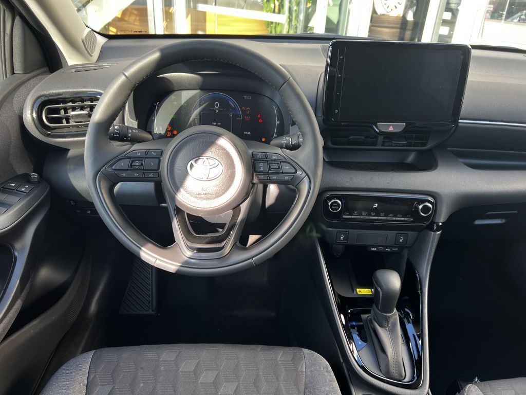 Toyota Yaris Hybrid 116 1.5 VVT-i Teamp.Saftey/ Comfort