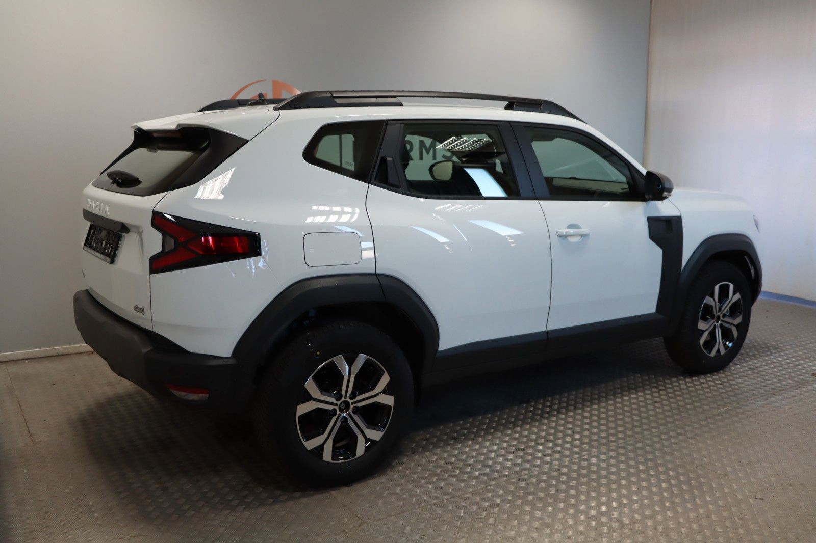 Dacia Duster III TCe 130 Expression 4x4 - Samsaru's Car Outlet