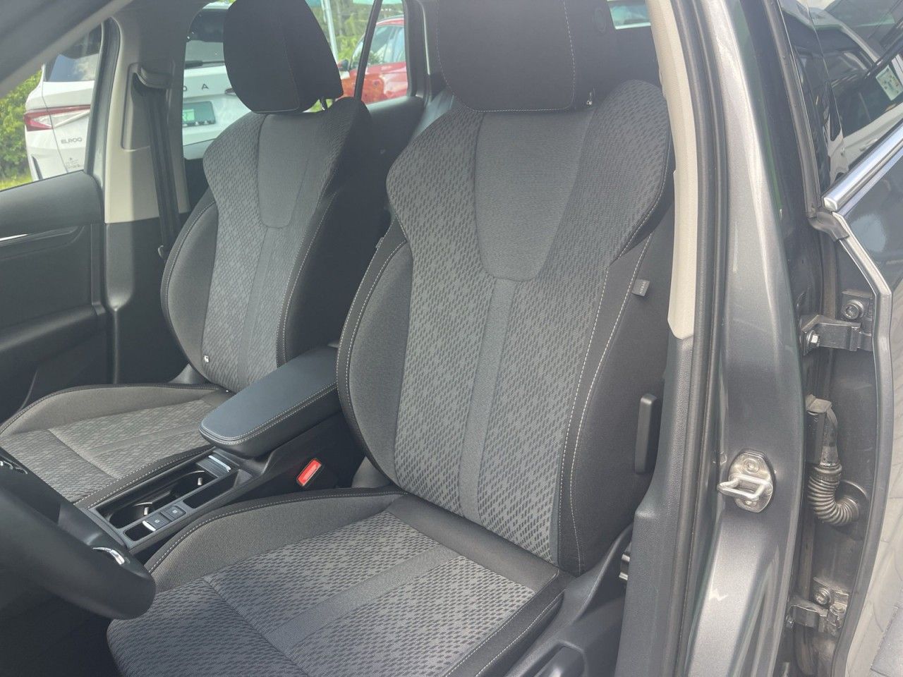 Skoda Octavia STYLE 2.0TDI DSG - Samsaru's Car Outlet