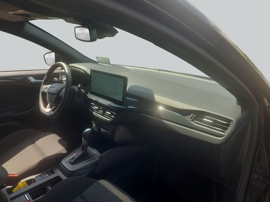Ford Focus Turnier 1.0 EcoBoost Hybrid Aut. ST-LINE X