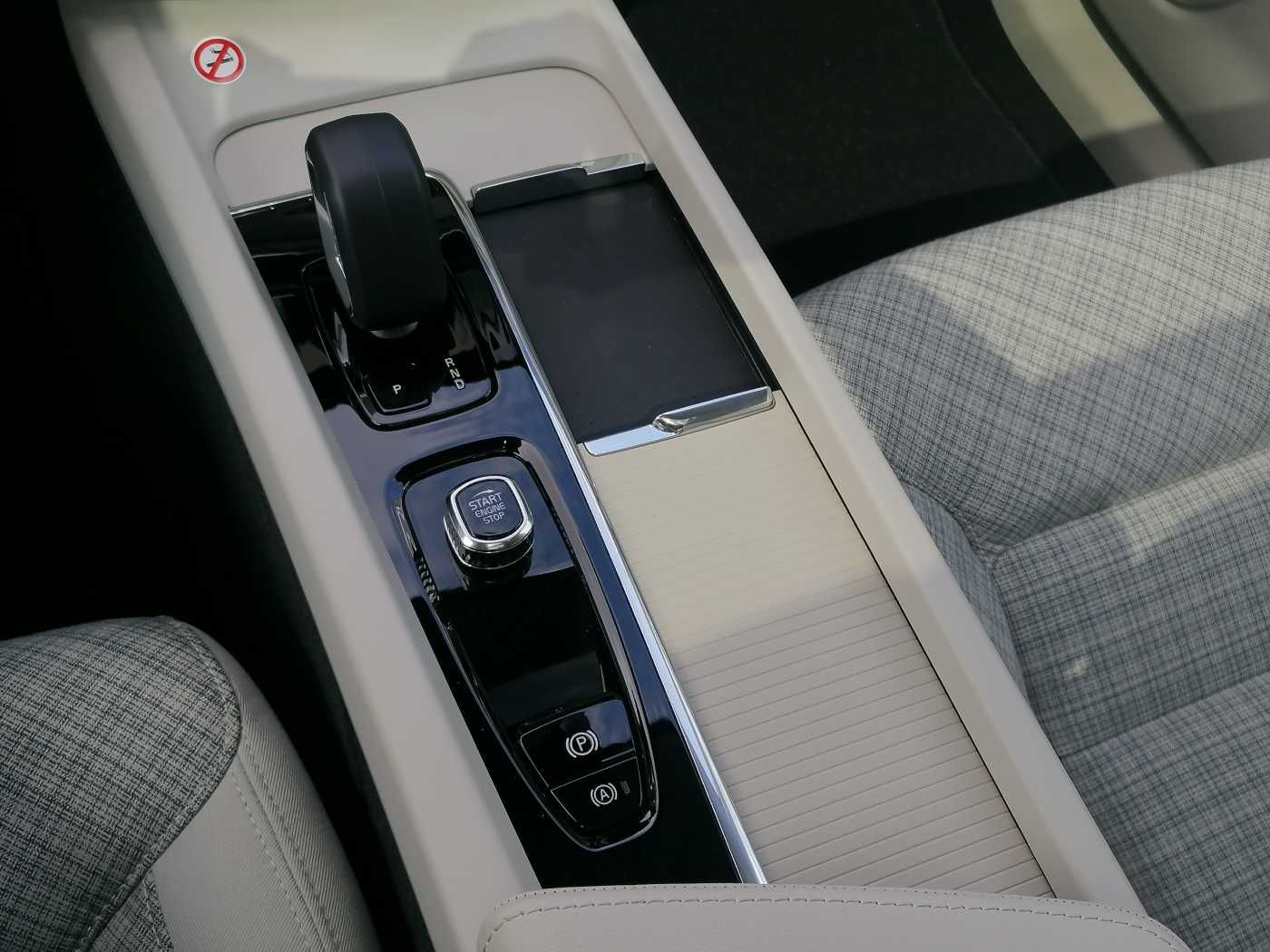 Volvo XC60 T6 Twin Engine AWD Core