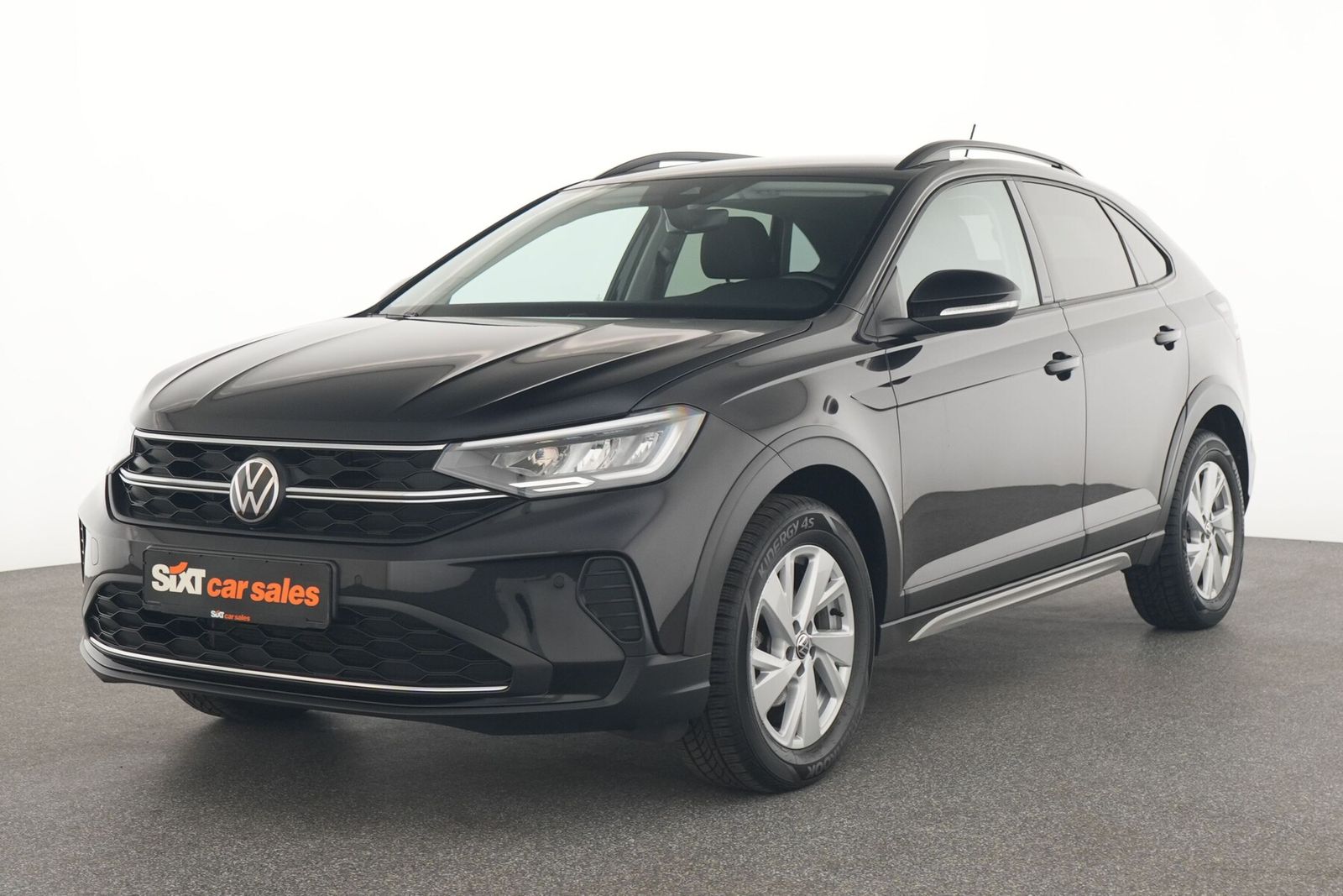 Volkswagen Taigo 1.0 TSI Life - Samsaru's Car Outlet
