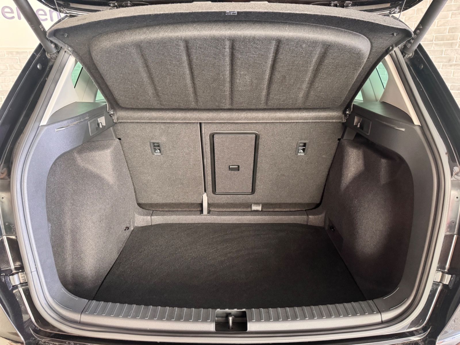 Seat Ateca FR 2.0 TDI /CAM 360°/LED/AHK