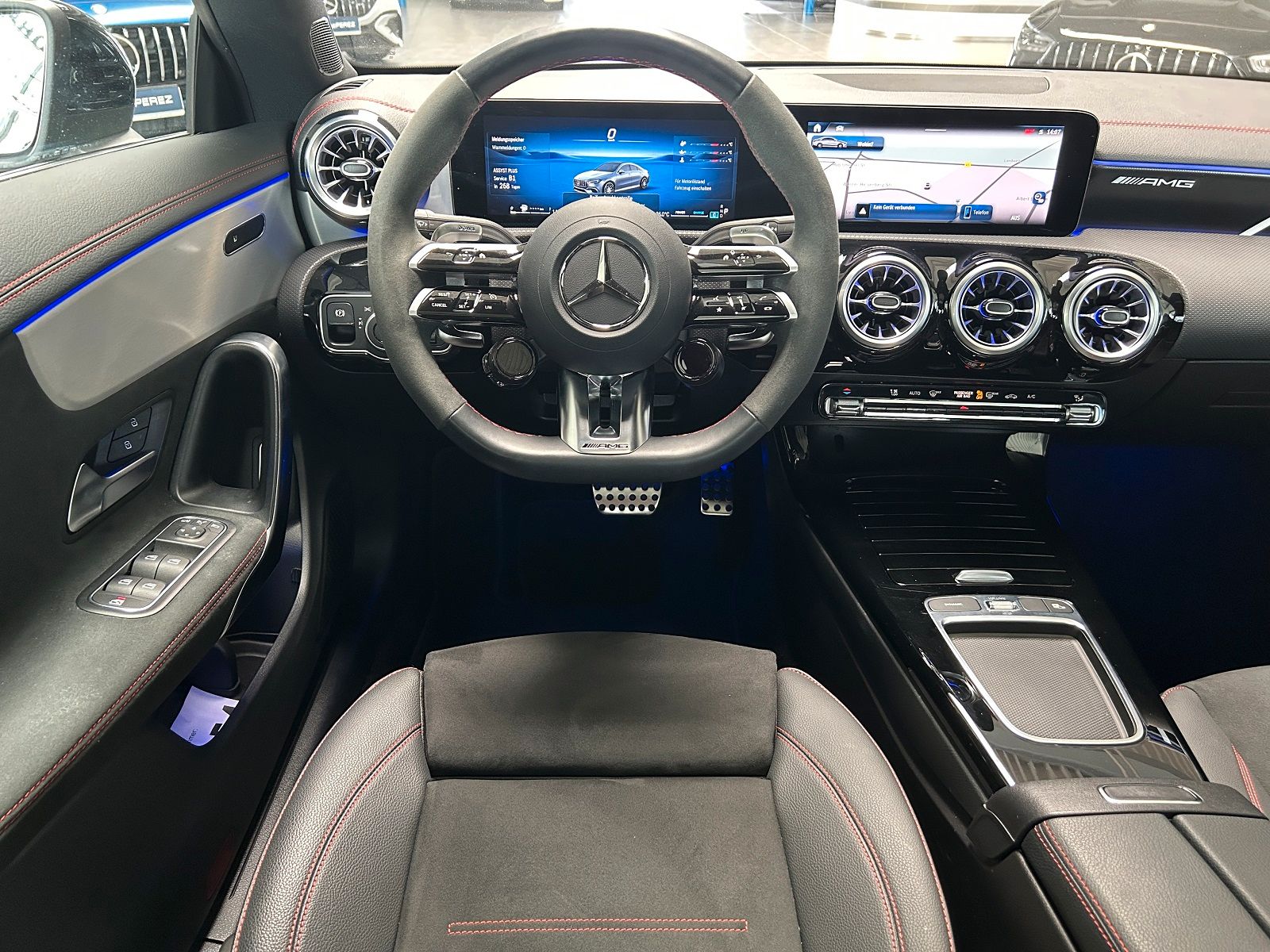 Mercedes-Benz CLA 35 AMG 4M - Samsaru's Car Outlet