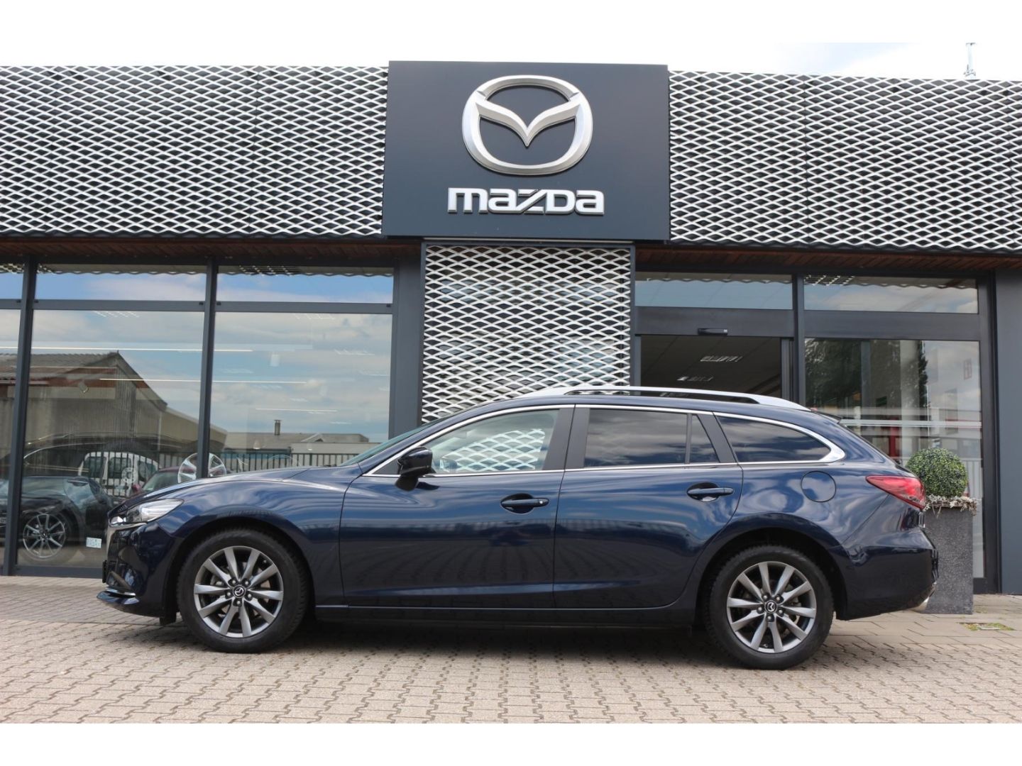 Mazda 6 SKYACTIV-G EXCLUSIVE+360CAM+BOSE+DIENSTWAGEN