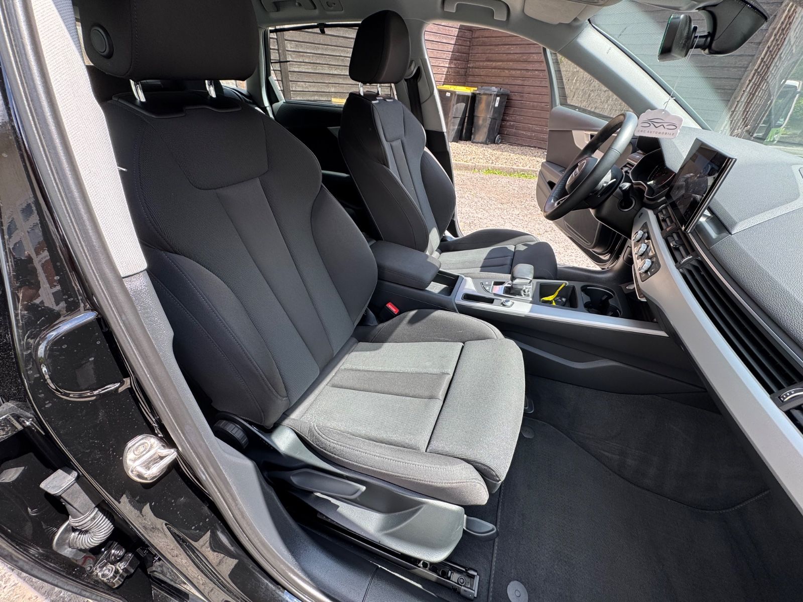 Audi A4 Avant 35 TDI S-Tronic - Samsaru's Car Outlet