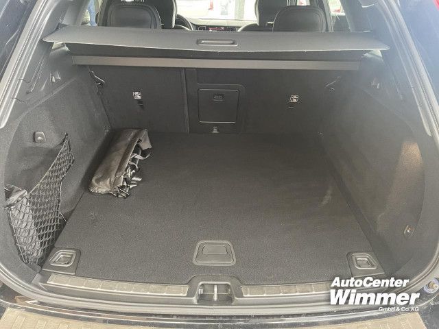 Volvo XC60 B5 D AWD R-Design IntelliSafe+Winter+AHK