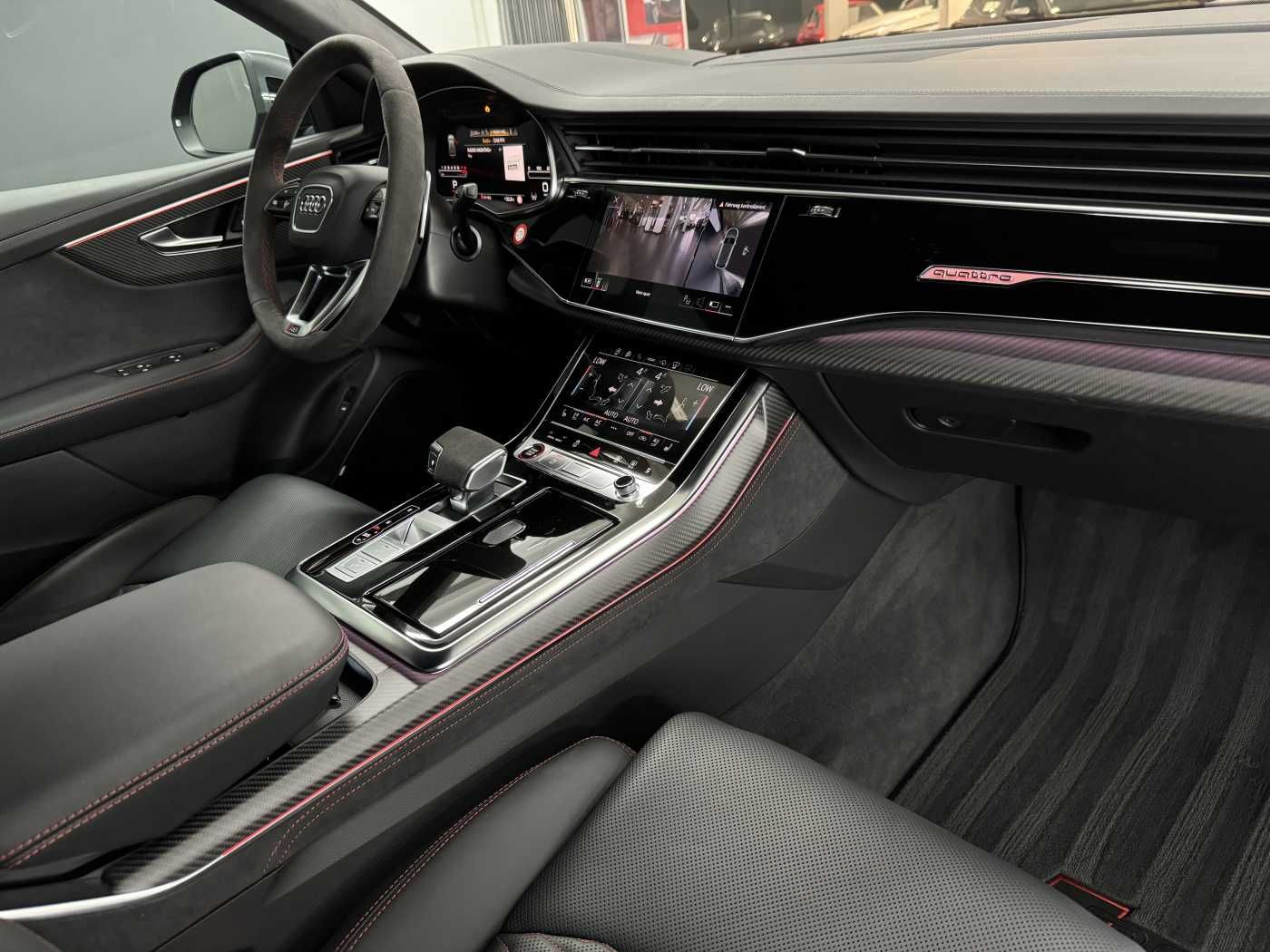 Audi RS Q8 600 PS tiptronic*RS Essentials Paket*