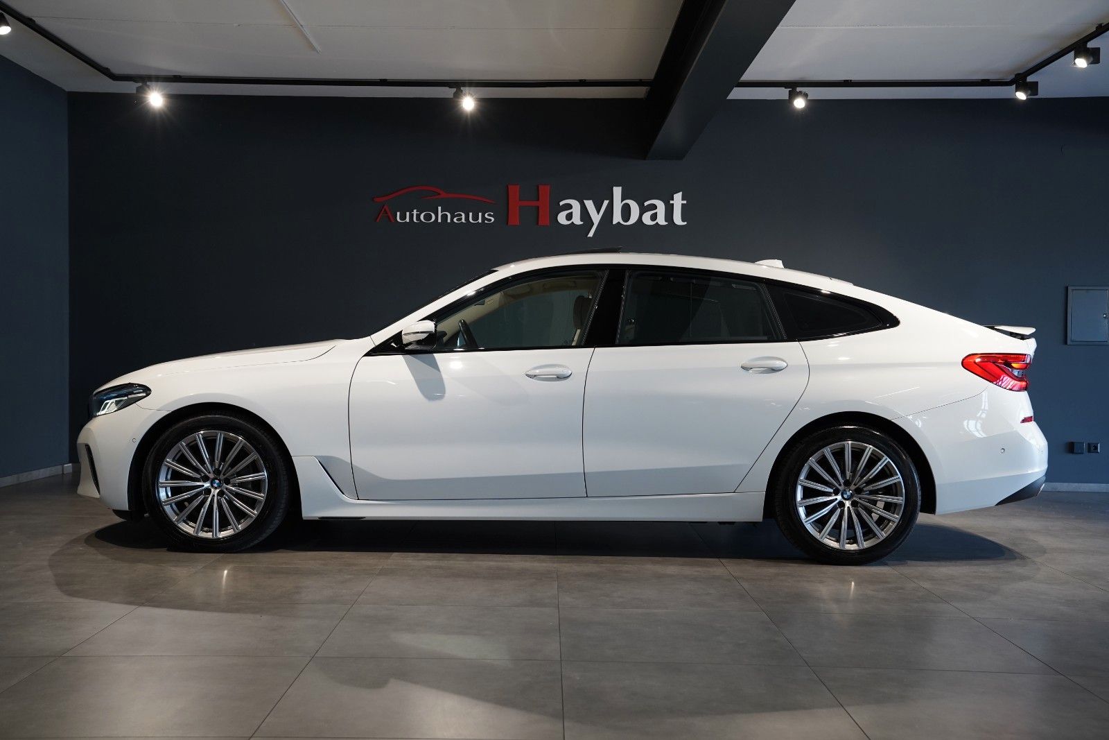 BMW 640 GT xD Luxury Luft-Laser-Pano-ACC-360-TV-StaH