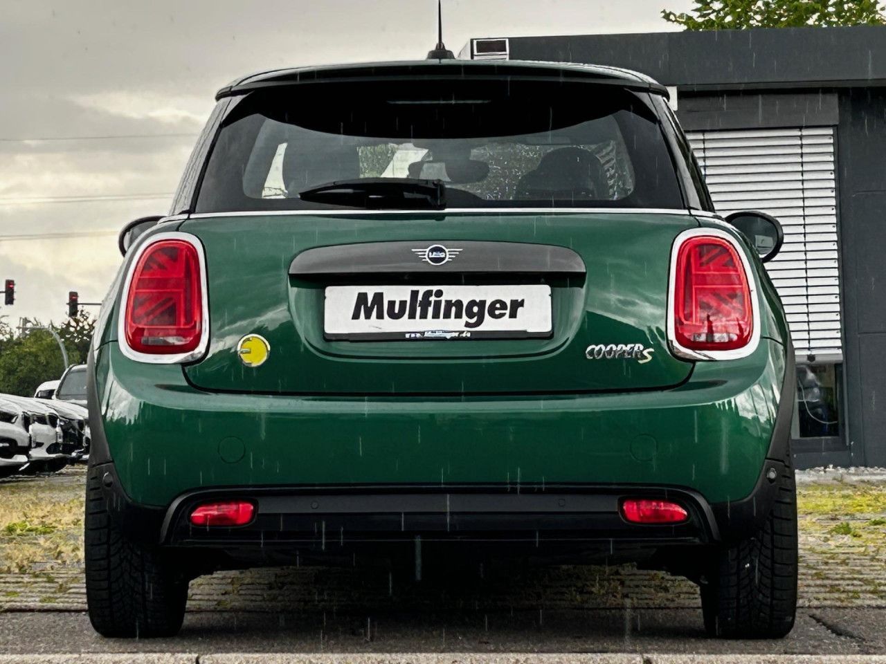 MINI Cooper SE - Samsaru's Car Outlet